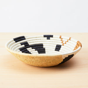Wall plate and basket bowl Abstract - By Native