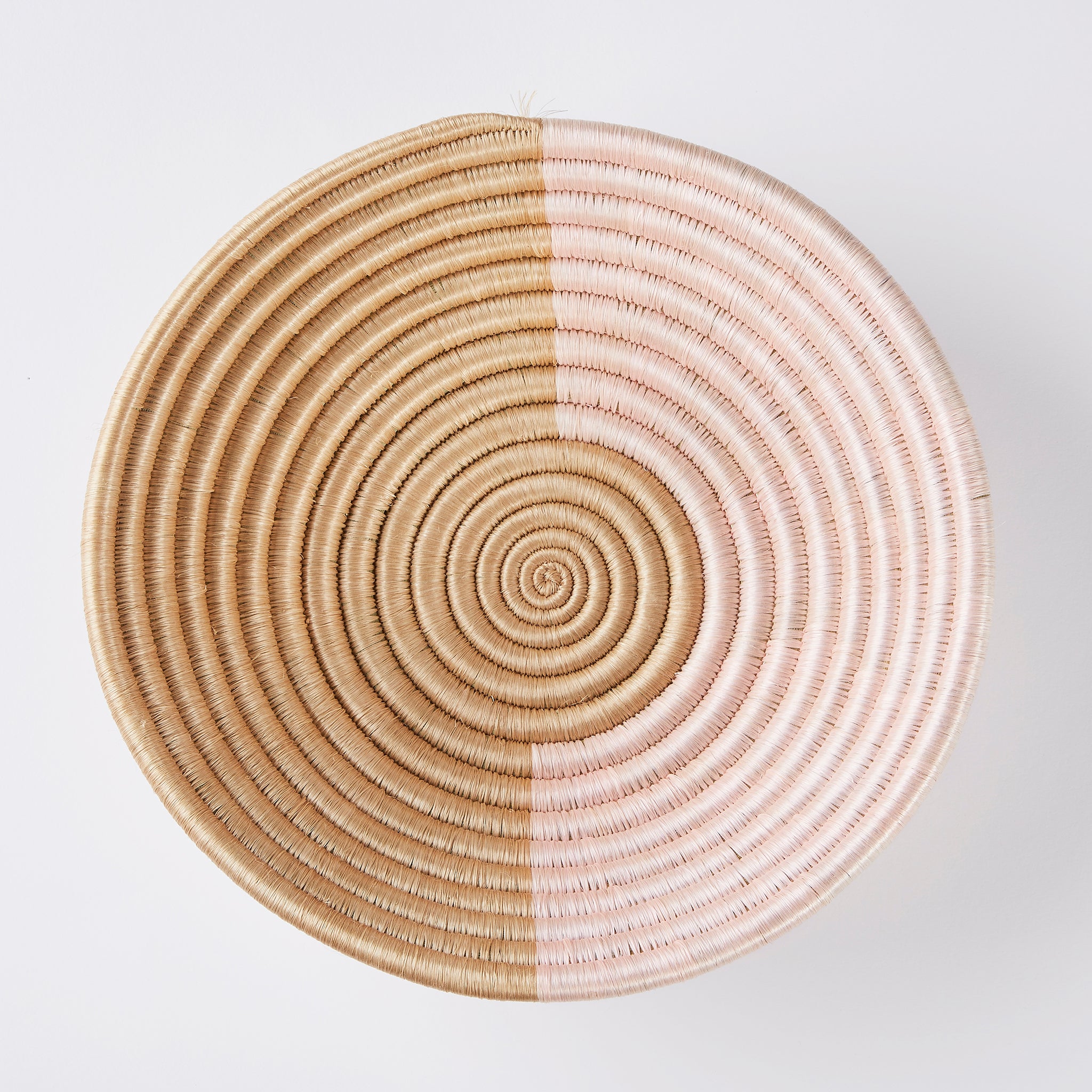 Akeza wall plate and basket bowl - By Native