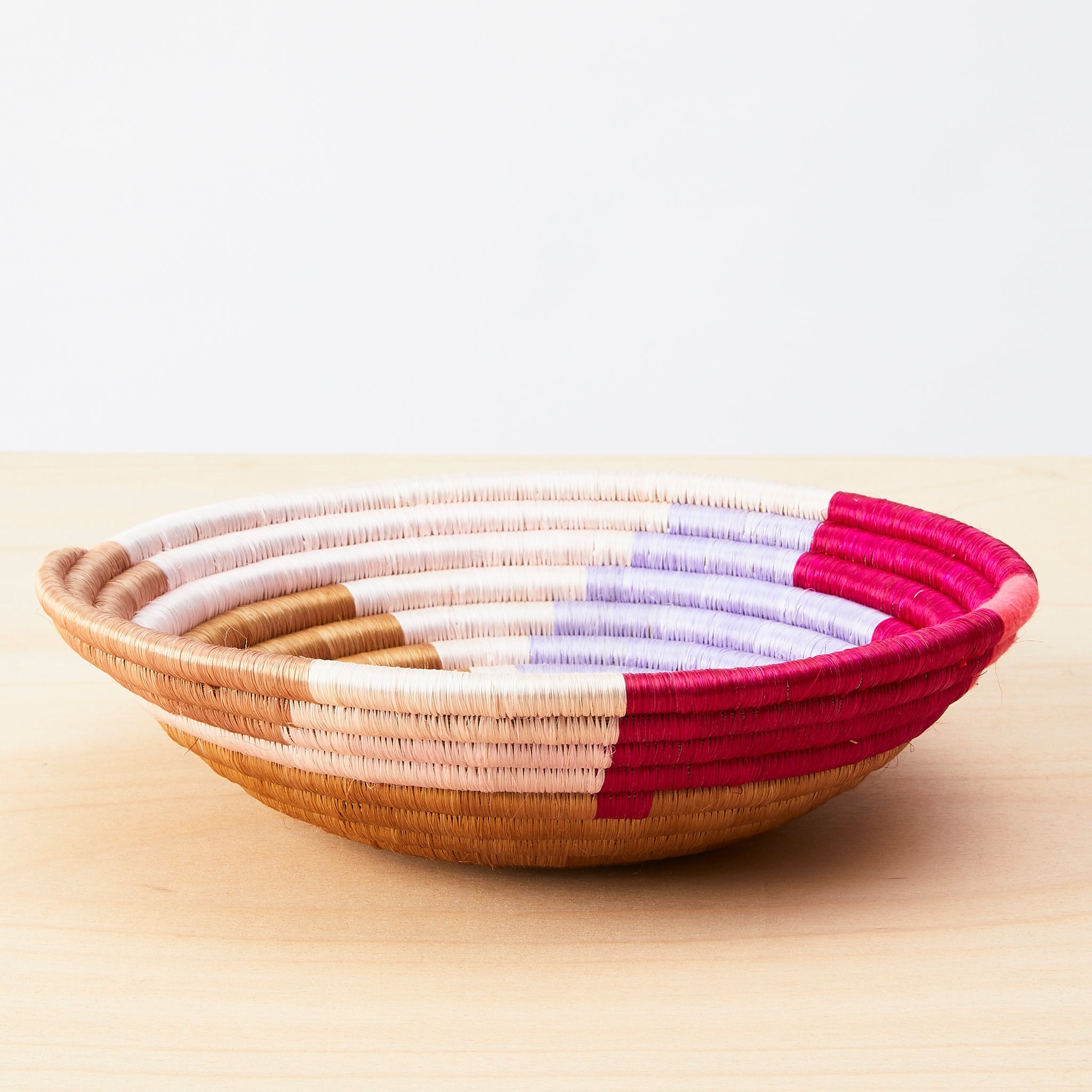 Wall plate and basket bowl magenta mauve - By Native
