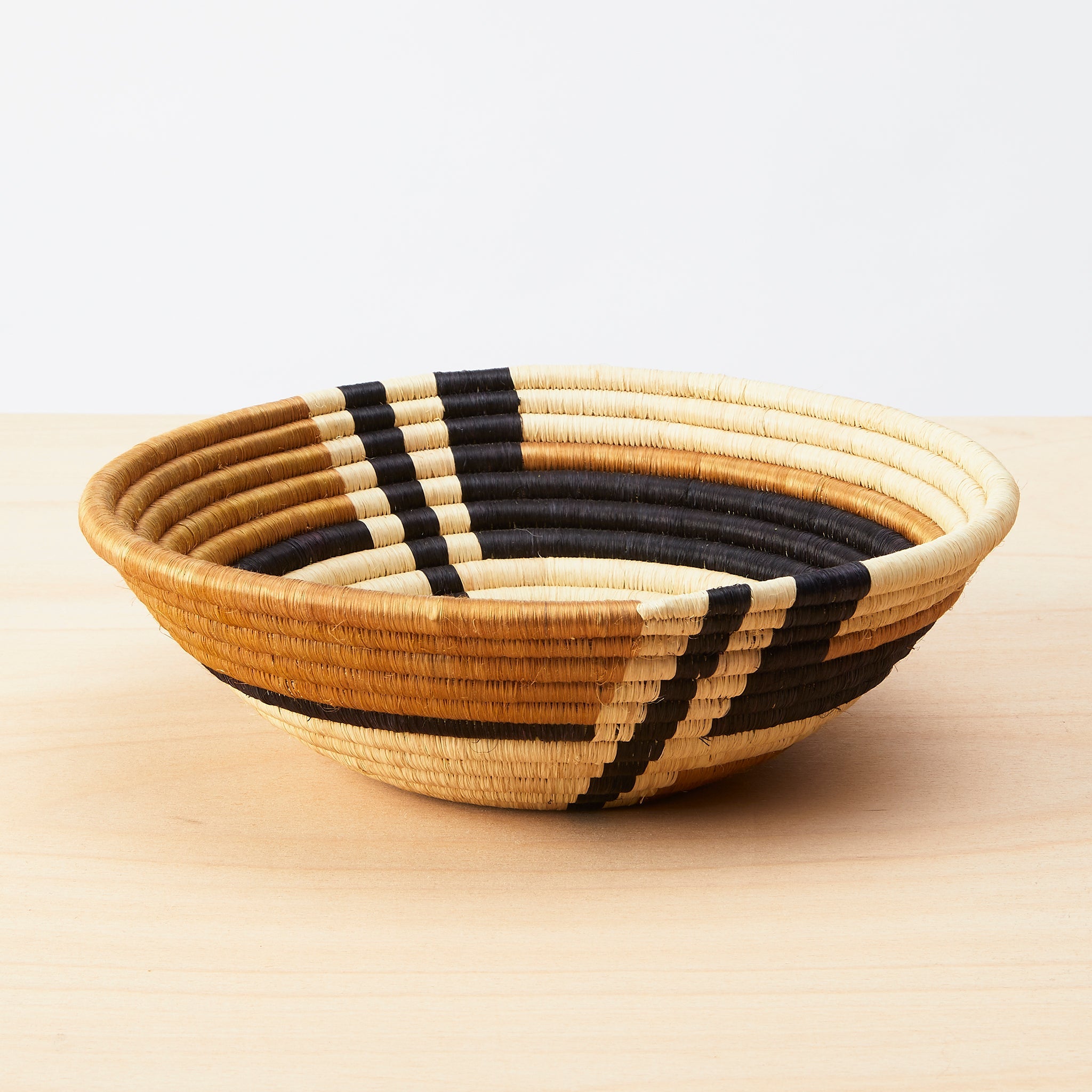 Wall plate and basket bowl Sunrise - By Native